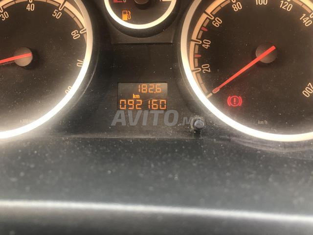 أوبل كورسا بحالة ممتازة - 2
