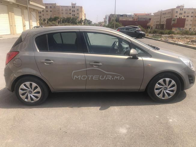 opel corsa très bon état 