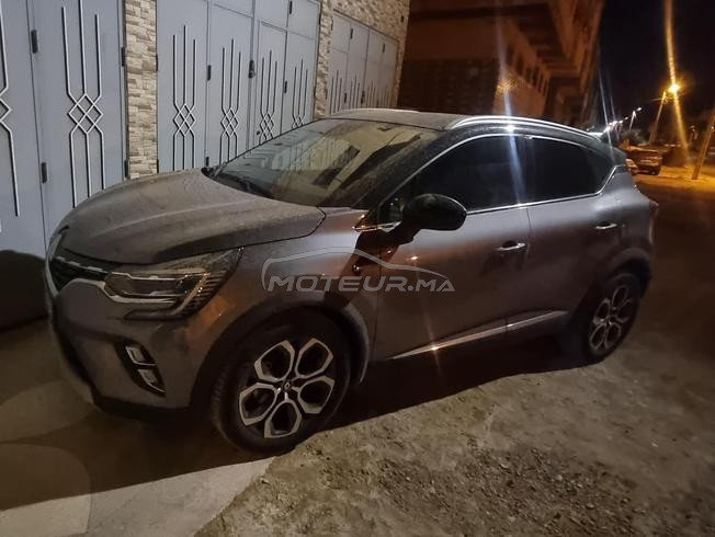 Renault Captur Diesel Manuelle 2023 à Oujda
