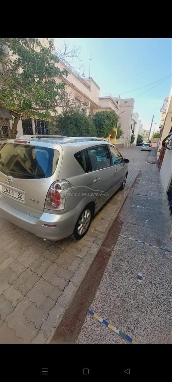 سيارة في حالة جيدة عائلية 