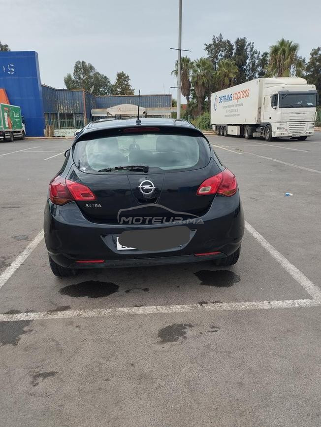 Opel Astra j essence 2010