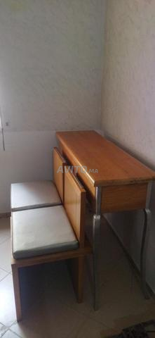 Table plus 04 chaises - 2