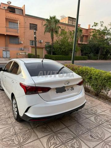 Hyundai Accent - 2