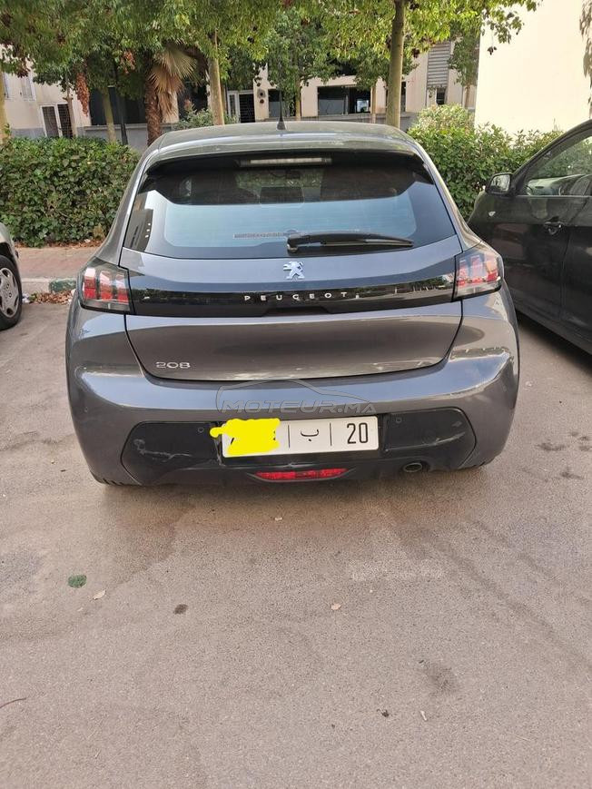 Peugeot 208 2021