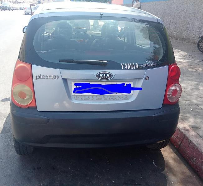 سيارة في حالة جيدة 
