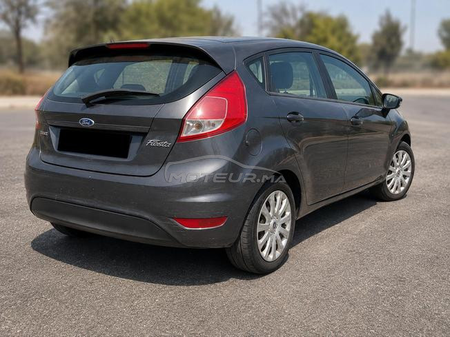 Ford Fiesta Essence 2016  – Très bon état