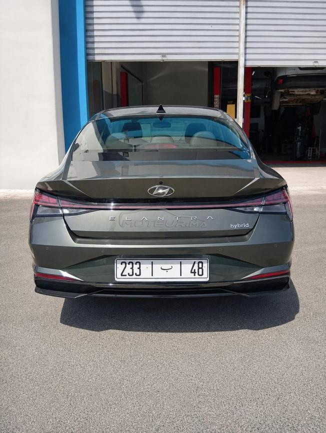 Hyundai elantra 2023 hybride 