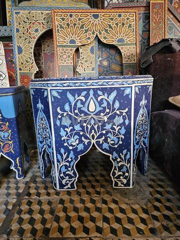 طاولة تقليدية مزينة - 2