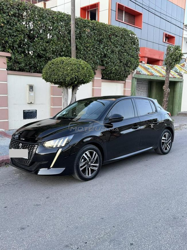 Peugeot 208 Diesel Manuelle 2020 à Tanger