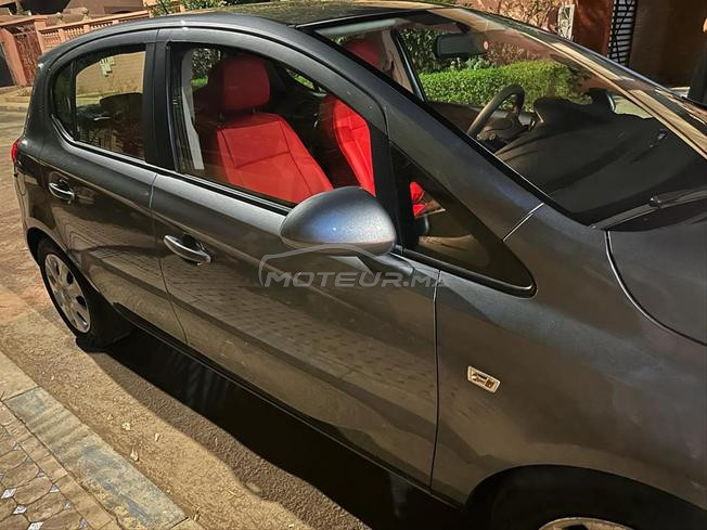 Opel Corsa Essence Manuelle 2019 à Marrakech