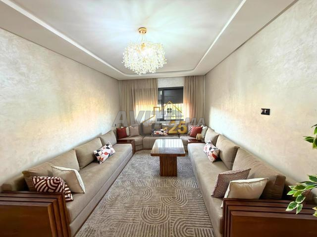 Appartement Meublé À Louer À Guéliz Avec Piscine