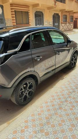 Opel Crossland Diesel Manuelle 2022 à Berkane - 2