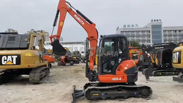 4 mini pelles 6 tonnes dédouane 08-2026 avec marteau