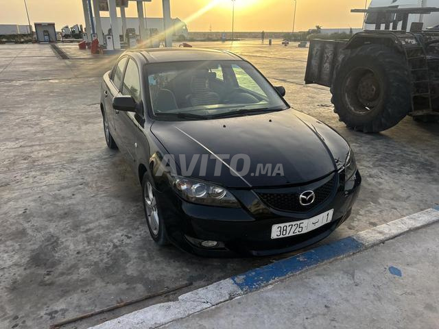 Mazda 3 bon état - 2