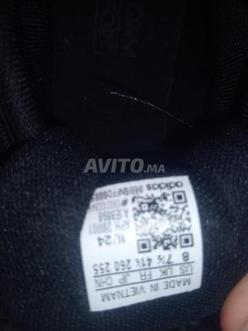 أحذية رياضية جديدة سوداء Adidas Original. مقاس 41. - 2
