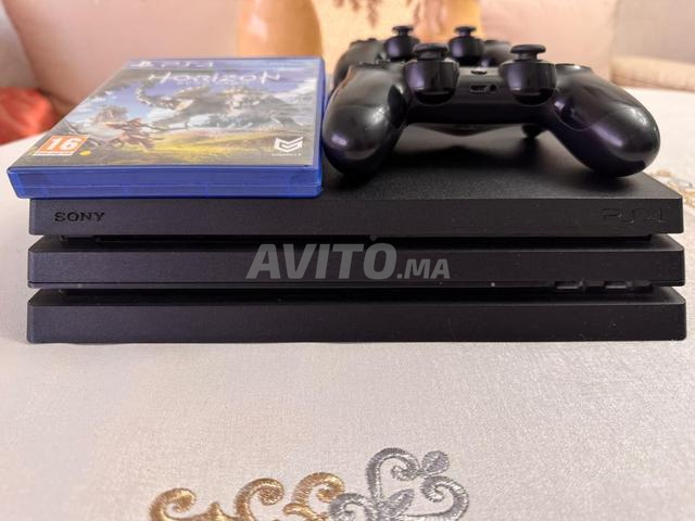 PS4 Pro 1TB - PlayStation 04 - 2