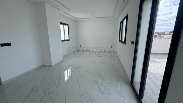 شقة للكراء 174 م² بطنجة - 2