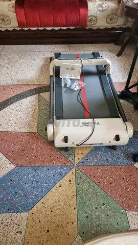Tapis roulant et vélo d'exercice - 2