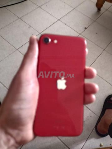 iPhone SE 64 Go MDM et empreinte digitale activés - 2