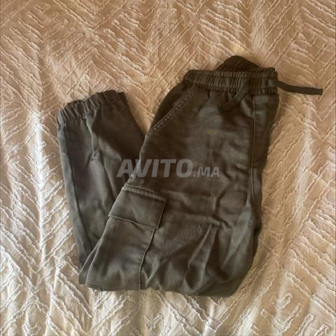 Pantalon vert kaki