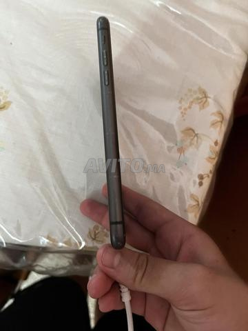 iPhone 11 avec boîte