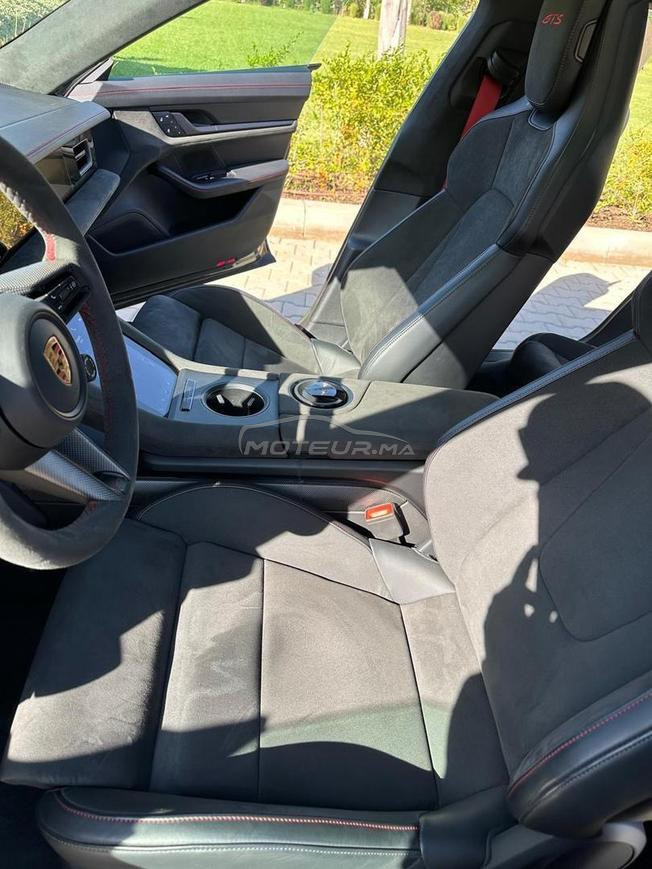 PORSCHE TAYCAN GTS