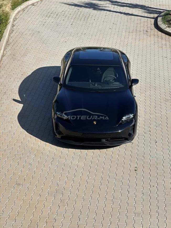 PORSCHE TAYCAN GTS