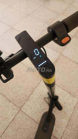 Trotinette Xiaomi Mi Essential - 2