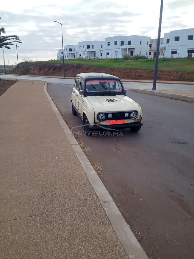 Renault R4 Essence Manuelle 1987 à Skhirat