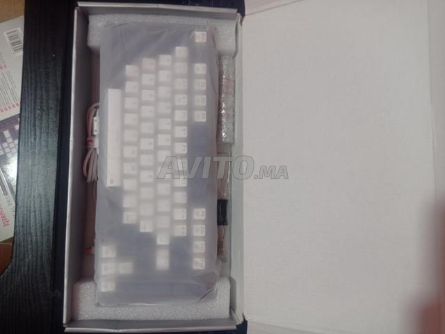 كيبورد قيمنق Redragon K673 Pro بحالة ممتازة - 2