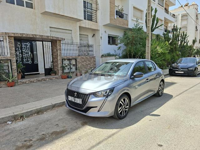 Peugeot 208 Diesel Manuelle 2023 à Agadir - 2