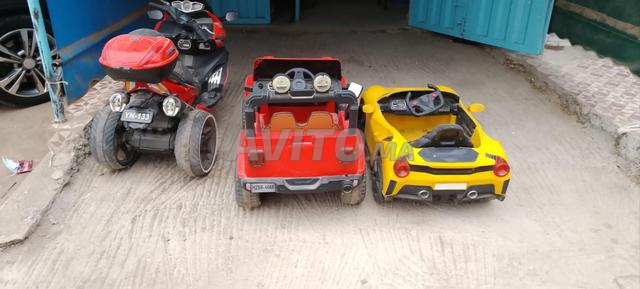 Voitures et véhicules à vendre - 2