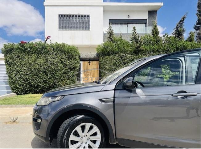 Land rover discovery sport.