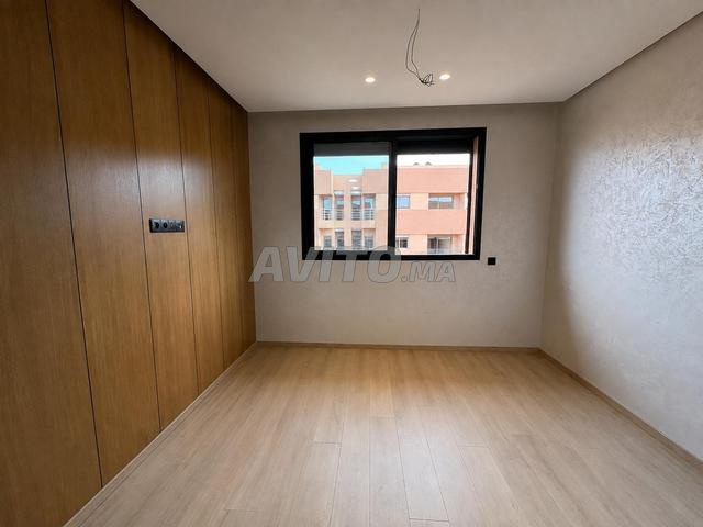 Studio vide à louer - 2
