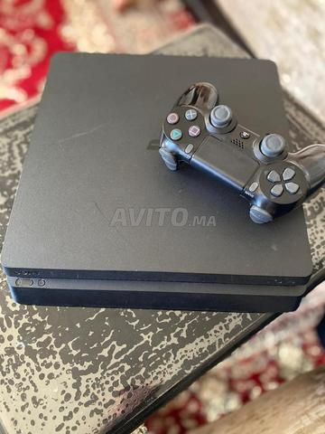 PS4 très bon état en ligne plein de jeux - 2