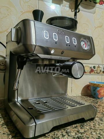 Machine à café Solis avec moulin intégré - 2