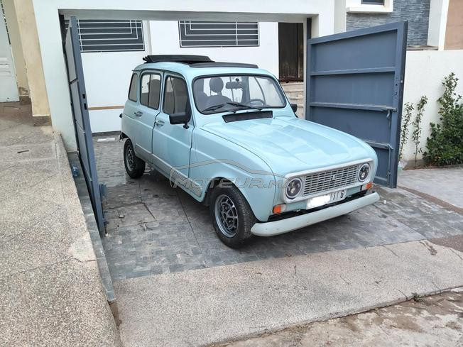 Renault R4 remise à neuf