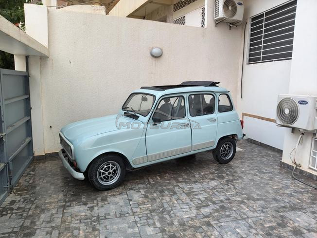 Renault R4 remise à neuf