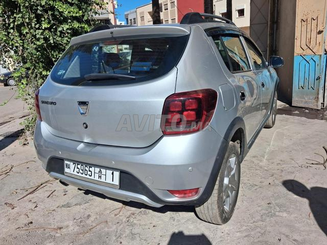 Dacia Sandero Diesel Manuelle 2018 à Salé - 2