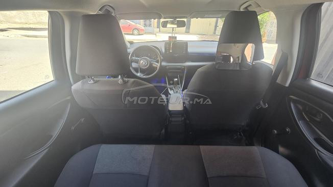 TOYOTA YARIS HYBRIDE 