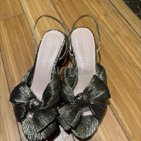 صندل Loeffler Randall مقاس 37