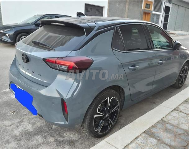 Opel Corsa 1ère main - 2