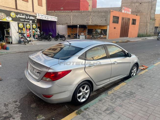 Hyundai accent 2012