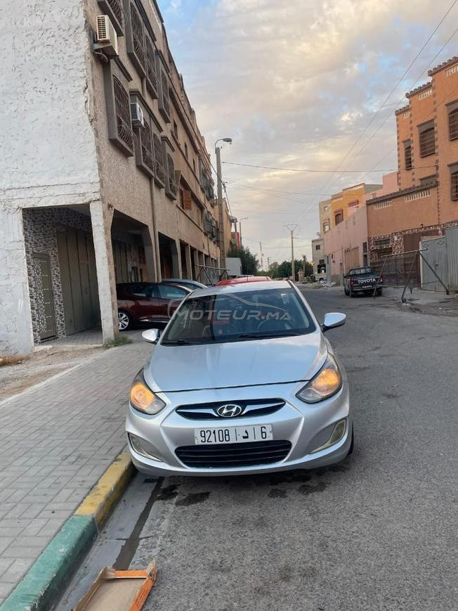 Hyundai accent 2012