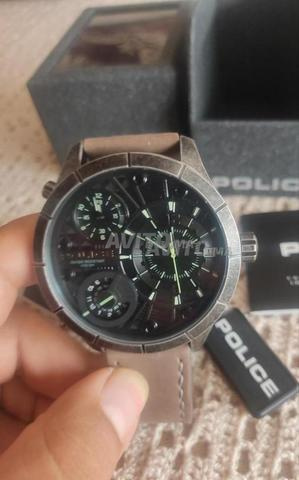 Montre police toute neuve - 2