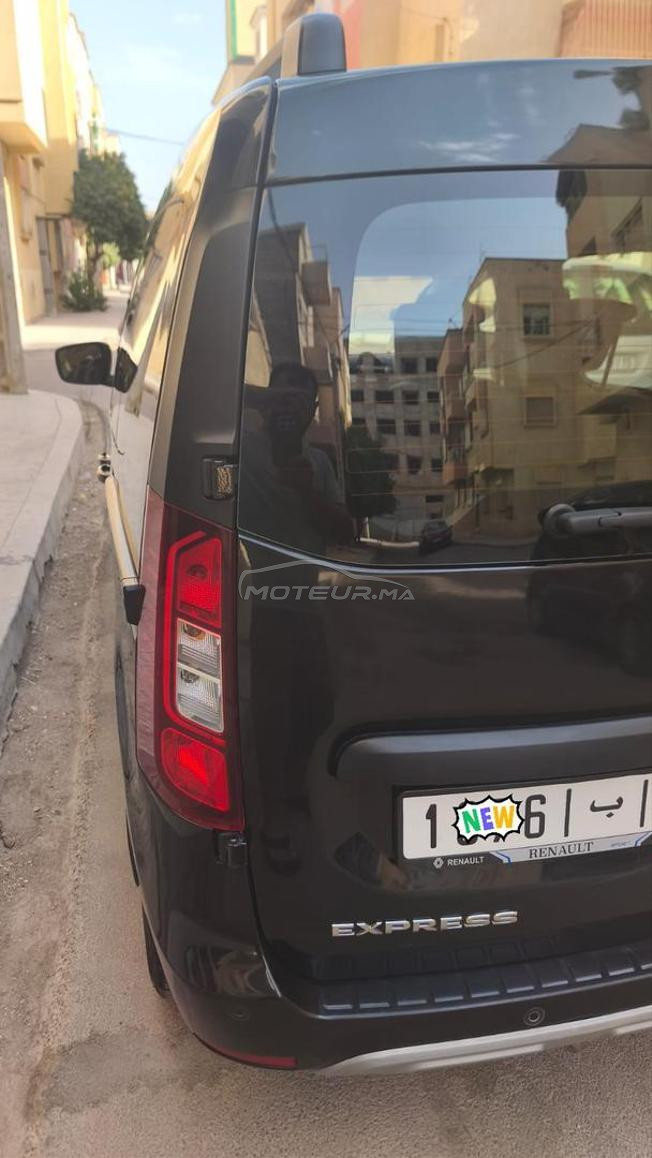 Renault Express Diesel Manuelle 2024 à Fès