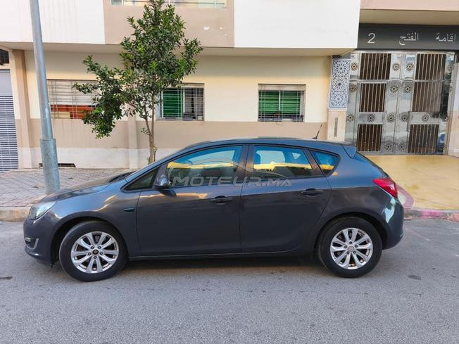 Opel Astra Diesel Manuelle 2015 à Rabat