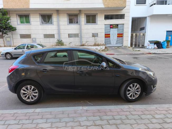 Opel Astra Diesel Manuelle 2015 à Rabat