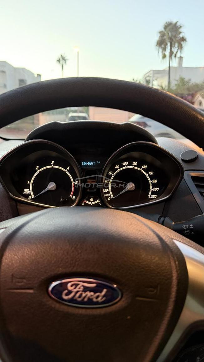 Ford Fiesta 2016 – 1ère main – 64 600 km  