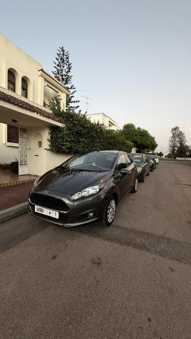 Ford Fiesta 2016 – 1ère main – 64 600 km  